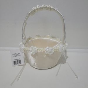 Small Flower Girl Basket